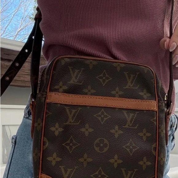 Louis Vuitton Vintage Monogram Danube Crossbody Bag - Picture 2 of 7